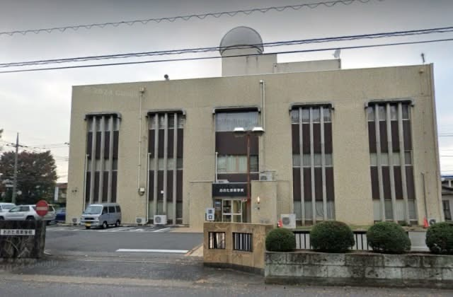 原告の職員が2023年9月まで指導や指揮をしていた芸術学校