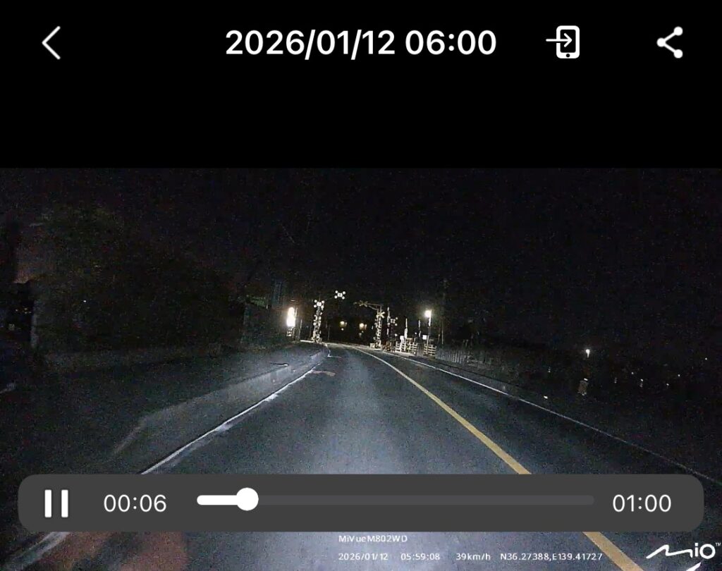 ドラレコ Mio802WD フロントカメラ映像スクリーンショット