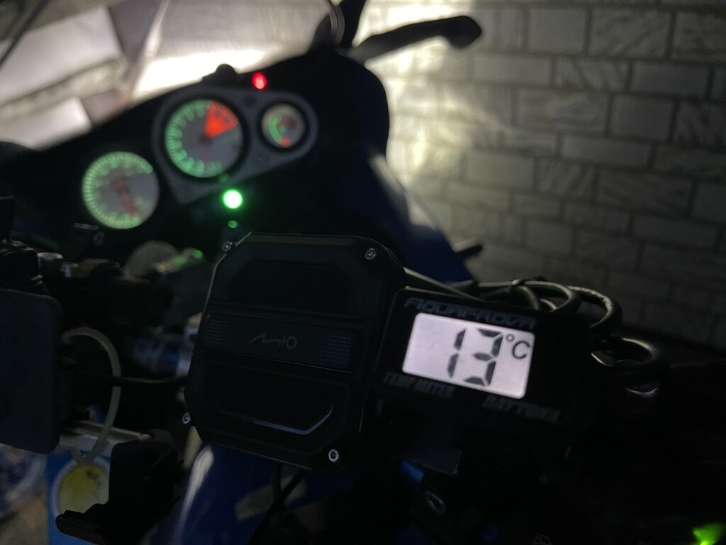 ZR7-S　2026年4月30日　朝　気温13度