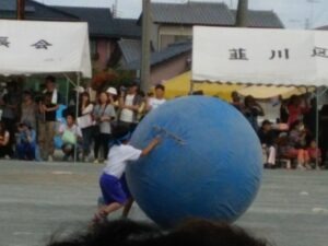 2014韮川小学校運動会　大玉転がし　9月27日