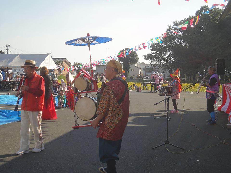 2014太田協立診療所　秋まつり　休泊のちんどん屋さん　2014年10月19日